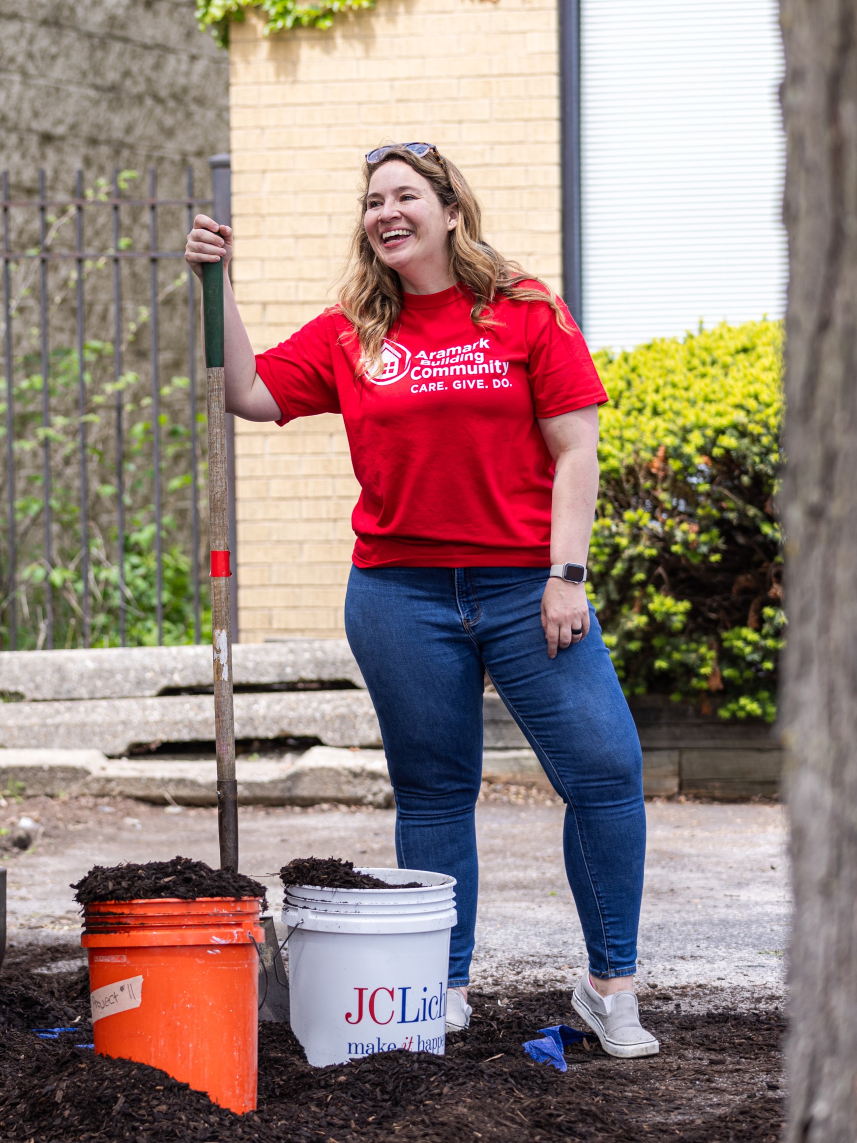 aramark volunteer working outside